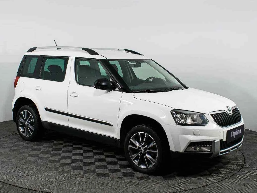 Skoda Yeti, Белый, 2017, Робот, 152 л.с., цена от 1 039 000 руб.