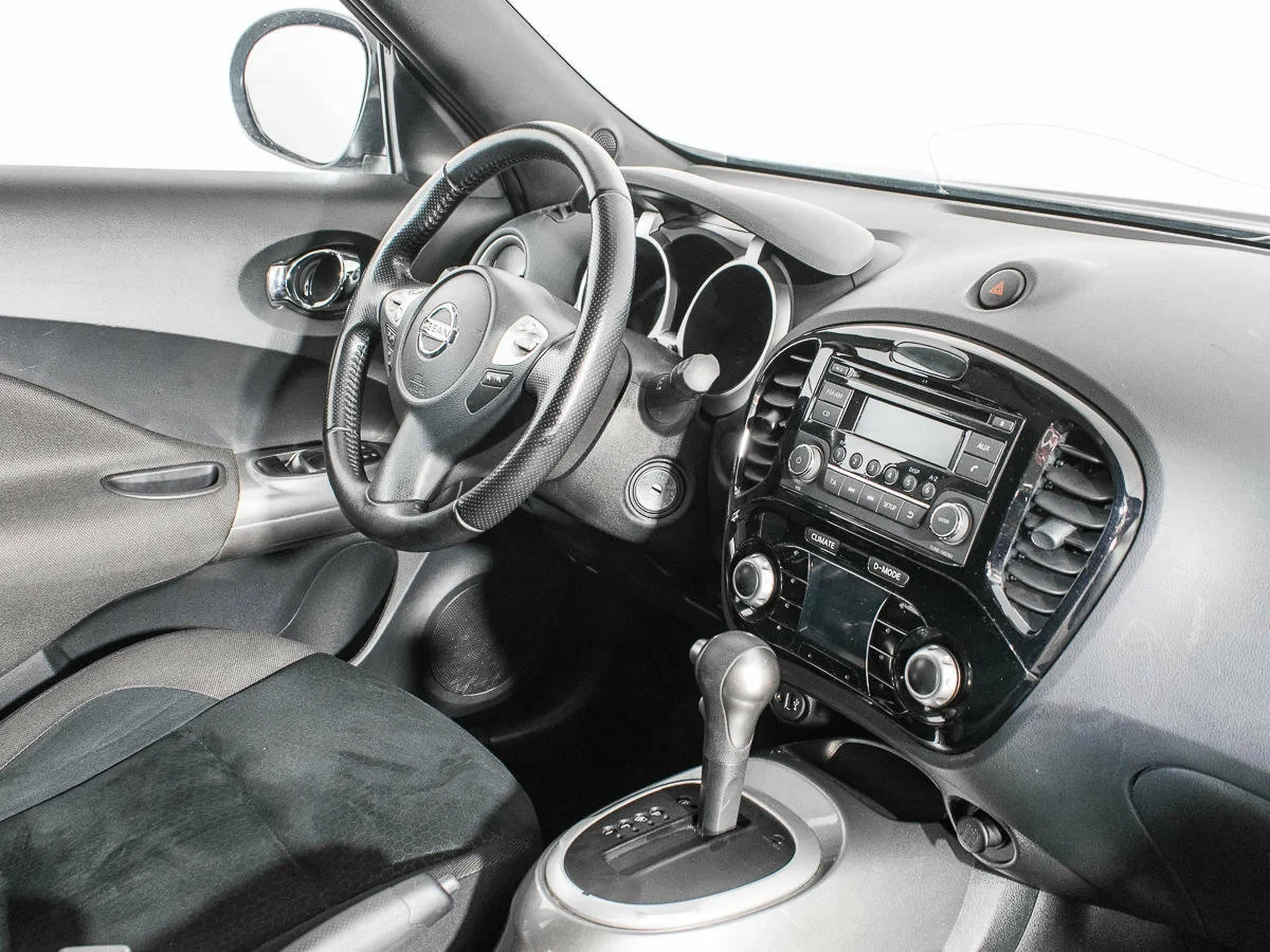 Nissan Juke, Коричневый, 2013, Вариатор, 117 л.с., цена от 595 000 руб.