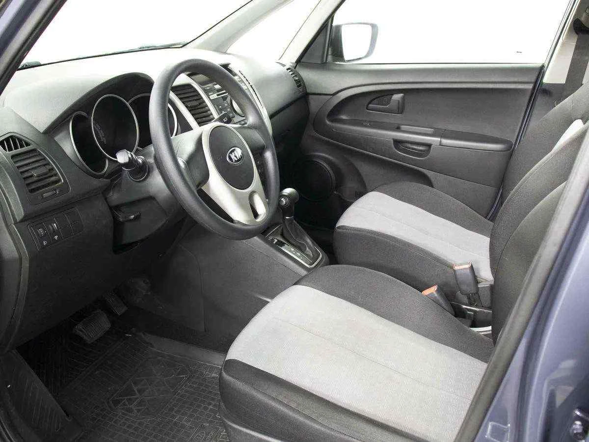 KIA Venga, Серый, 2015, Автоматическая, 124 л.с., цена от 568 000 руб.