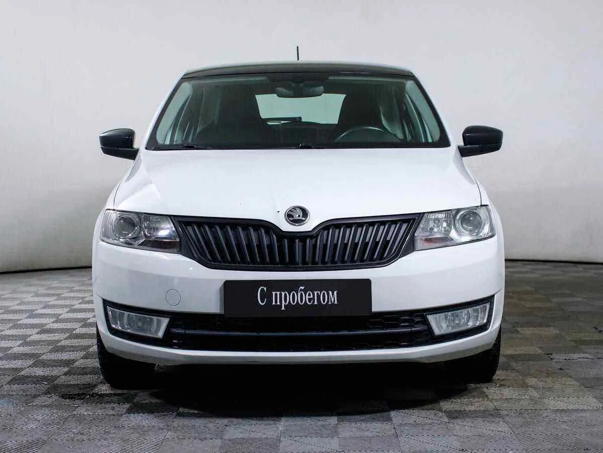 Skoda Rapid, Белый, 2017, Робот, 122 л.с., цена от 548 000 руб.