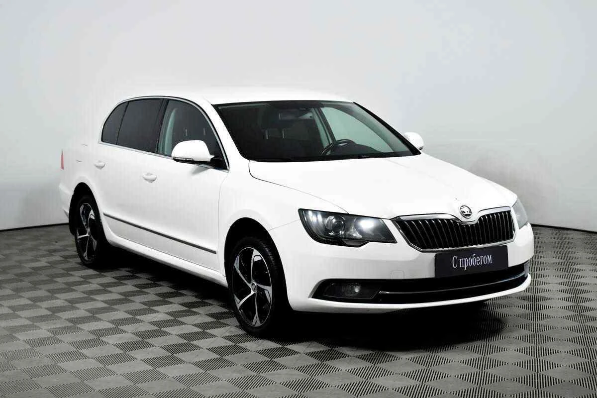 Skoda Superb, Черный, 2017, Робот, 180 л.с., цена от 1 205 000 руб.