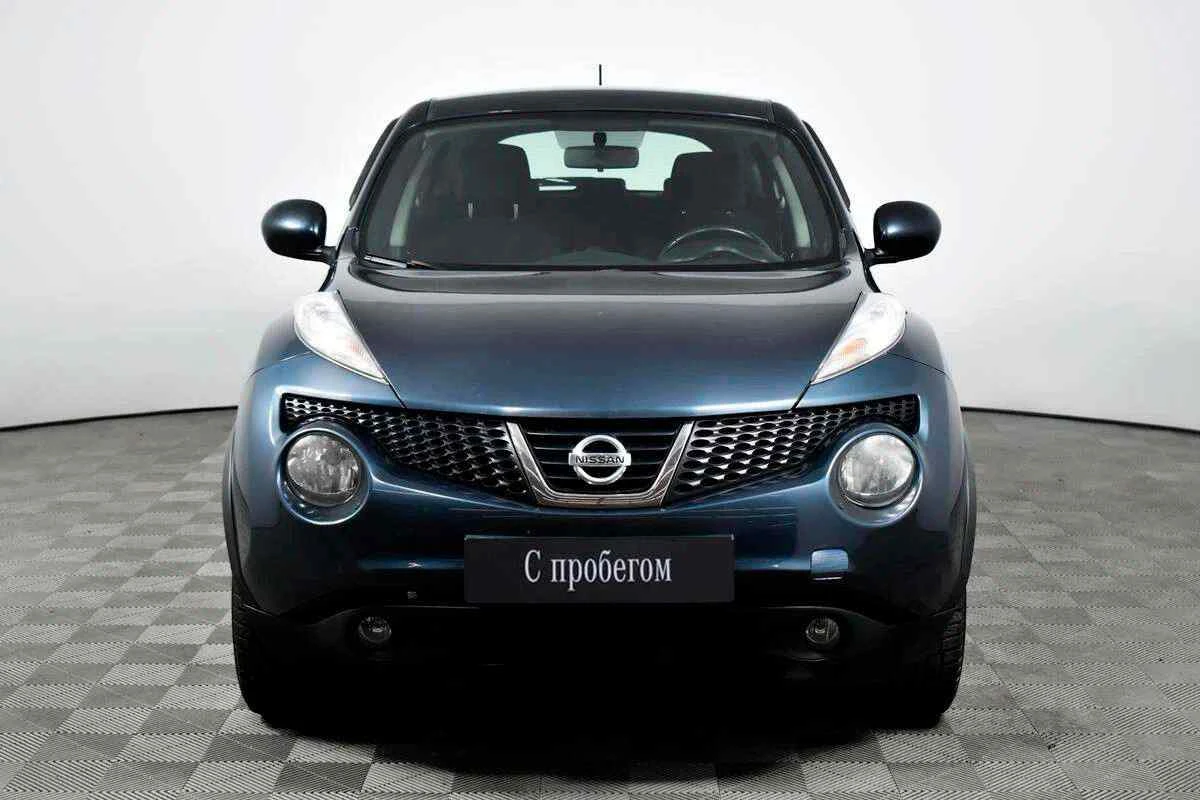 Nissan Juke, Синий, 2013, Механическая, 117 л.с., цена от 582 000 руб.