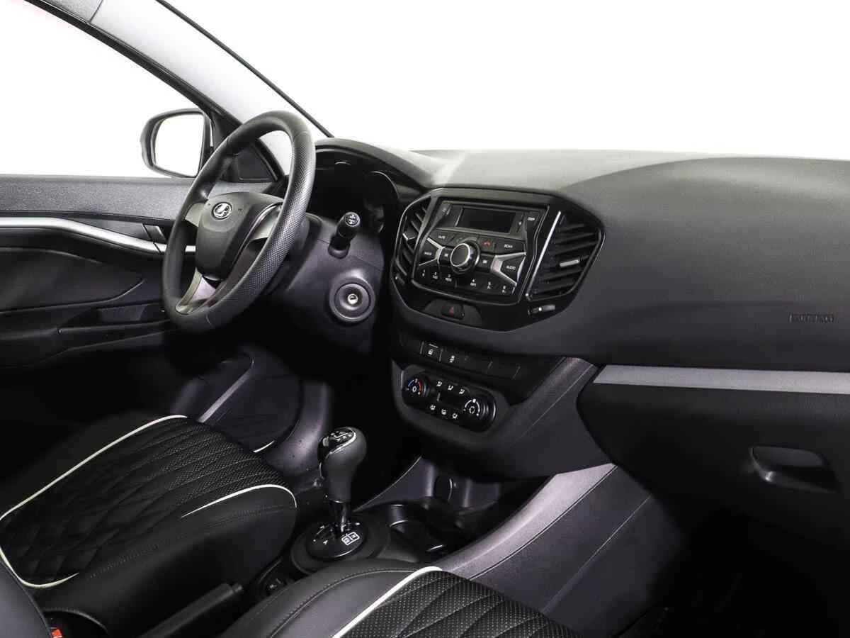 LADA Vesta, Белый, 2019, Робот, 122 л.с., цена от 453 000 руб.