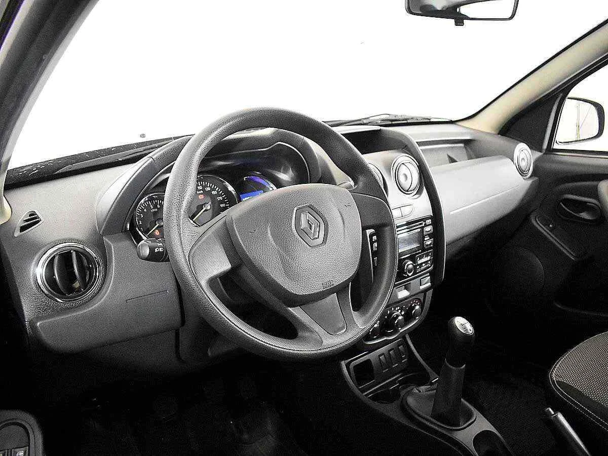 Renault Duster, Коричневый, 2016, Механическая, 114 л.с., цена от 986 000 руб.