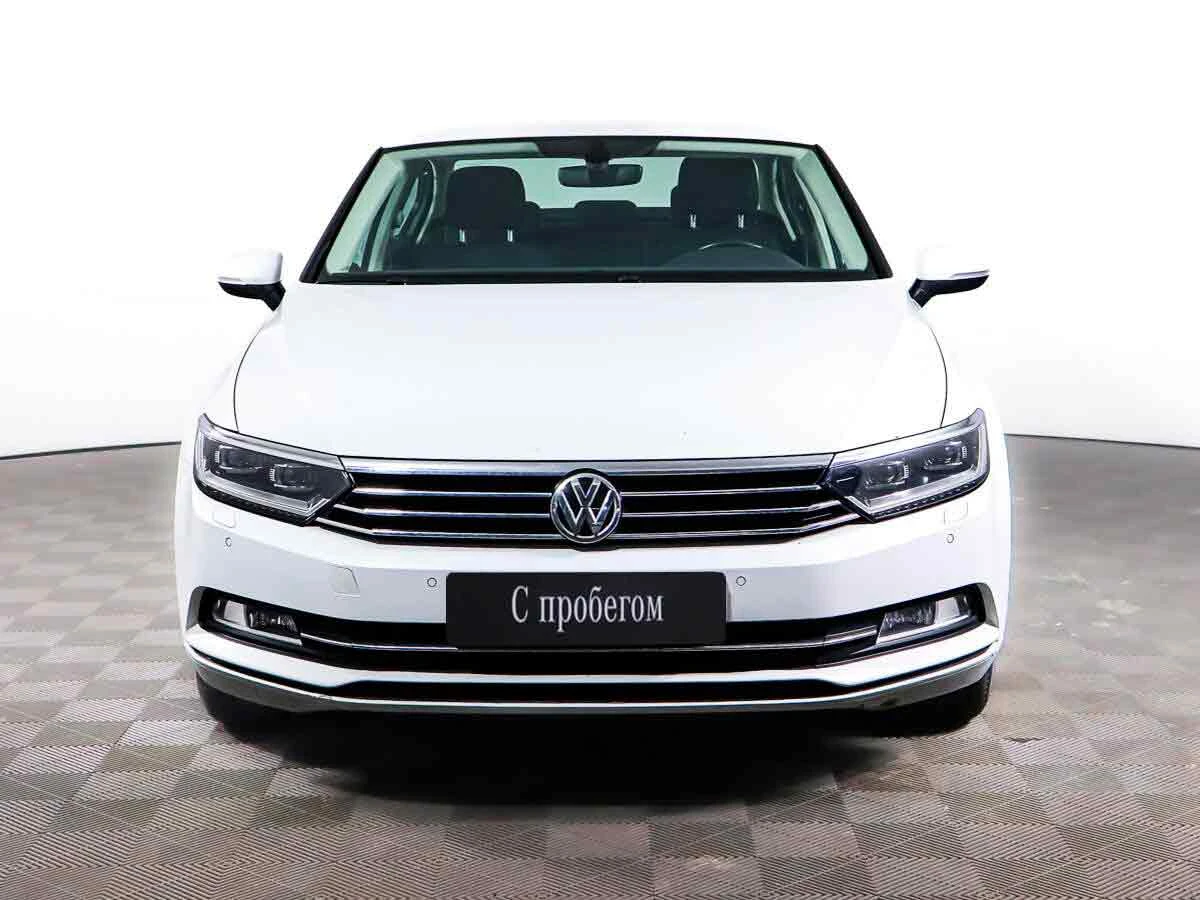 VOLKSWAGEN PASSAT, Белый, 2018, Робот, 150 л.с., цена от 1 180 800 руб.