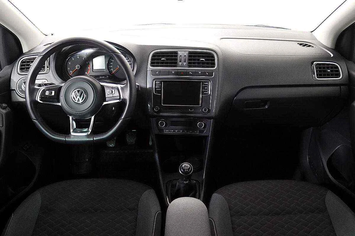 Volkswagen Polo, Белый, 2019, Механическая, 90 л.с., цена от 463 000 руб.