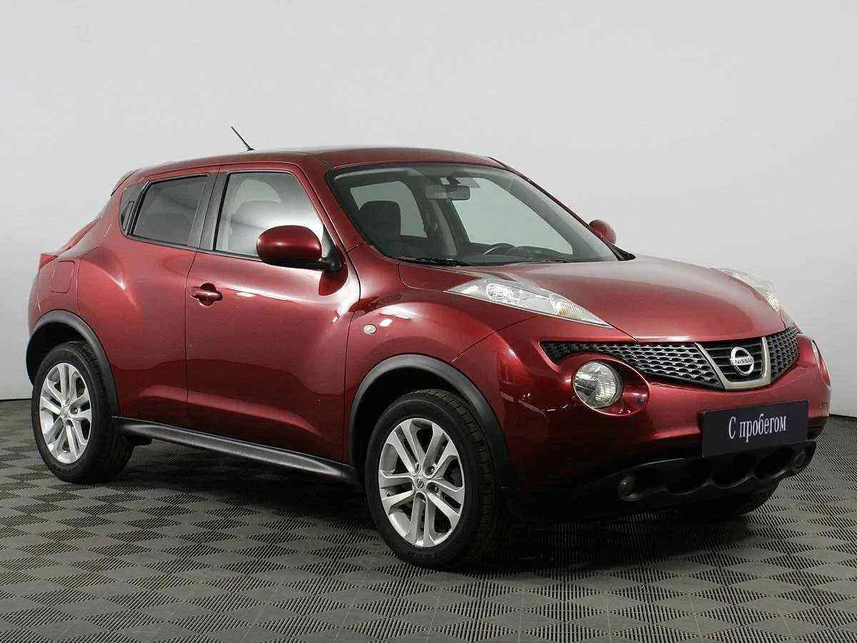 Nissan Juke, Красный, 2012, Вариатор, 117 л.с., цена от 485 000 руб.
