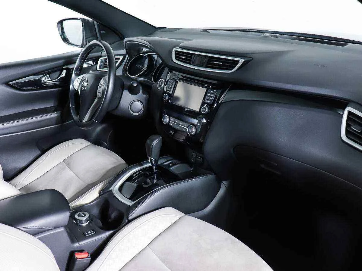 Nissan Qashqai, Красный, 2018, Вариатор, 144 л.с., цена от 1 169 000 руб.