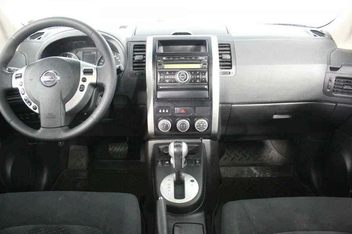 Nissan X-Trail, Серебряный, 2011, Вариатор, 141 л.с., цена от 779 000 руб.