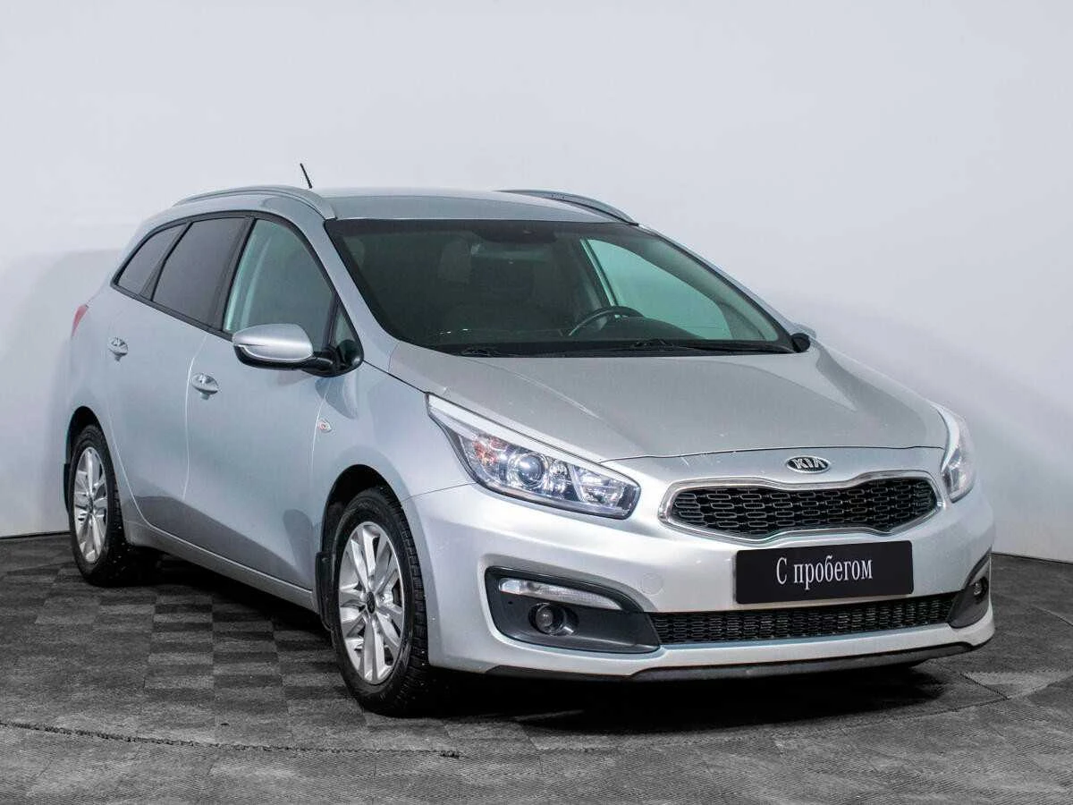 KIA CEED, Серебряный, 2016, Автоматическая, 130 л.с., цена от 880 000 руб.