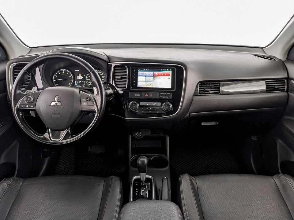 MITSUBISHI OUTLANDER, Белый, 2018, Вариатор, 146 л.с., цена от 1 320 000 руб.