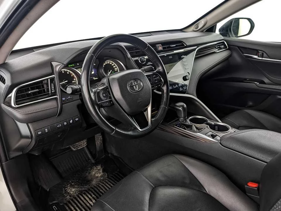 TOYOTA CAMRY, Белый, 2018, Автоматическая, 181 л.с., цена от 1 862 400 руб.