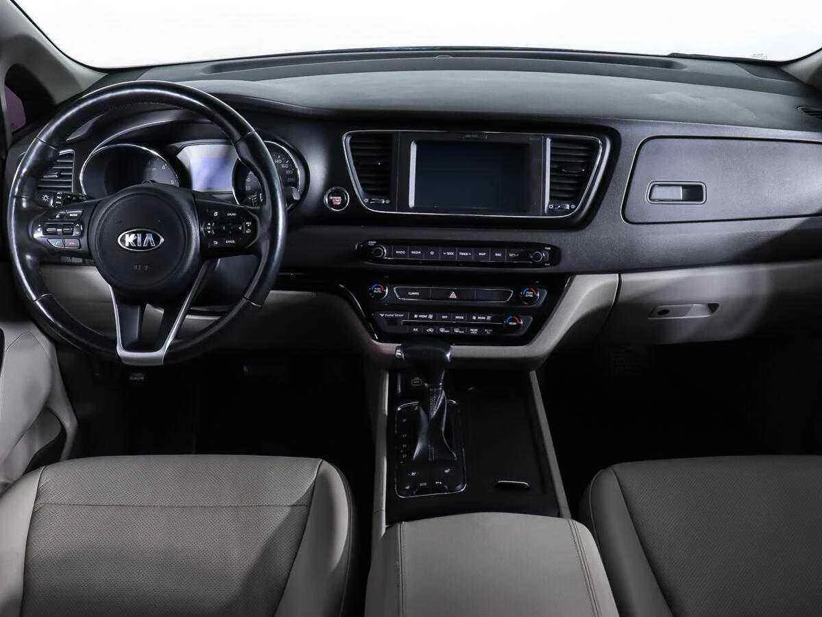 KIA Carnival, Серый, 2018, Автоматическая, 202 л.с., цена от 1 920 000 руб.