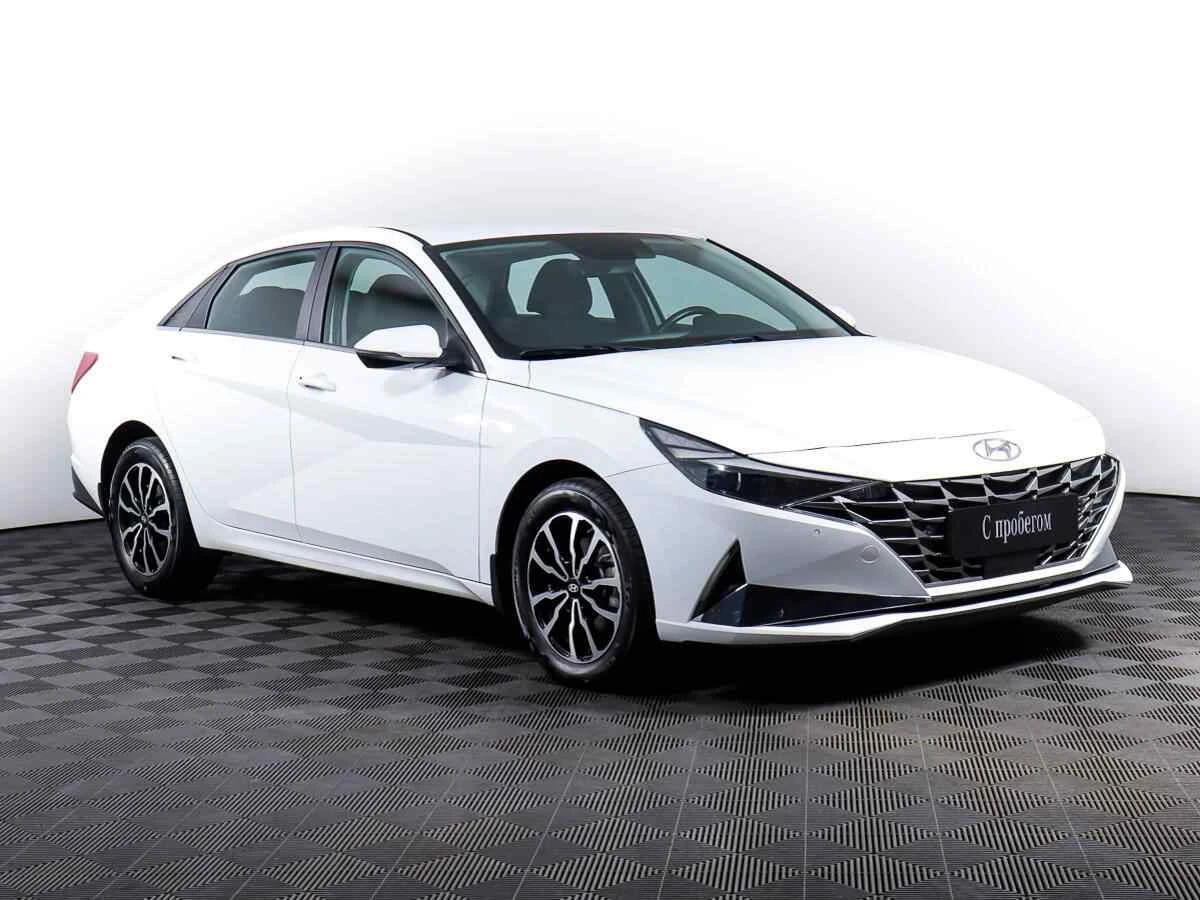 Hyundai Elantra, Белый, 2021, Автоматическая, 150 л.с., цена от 1 549 000 руб.