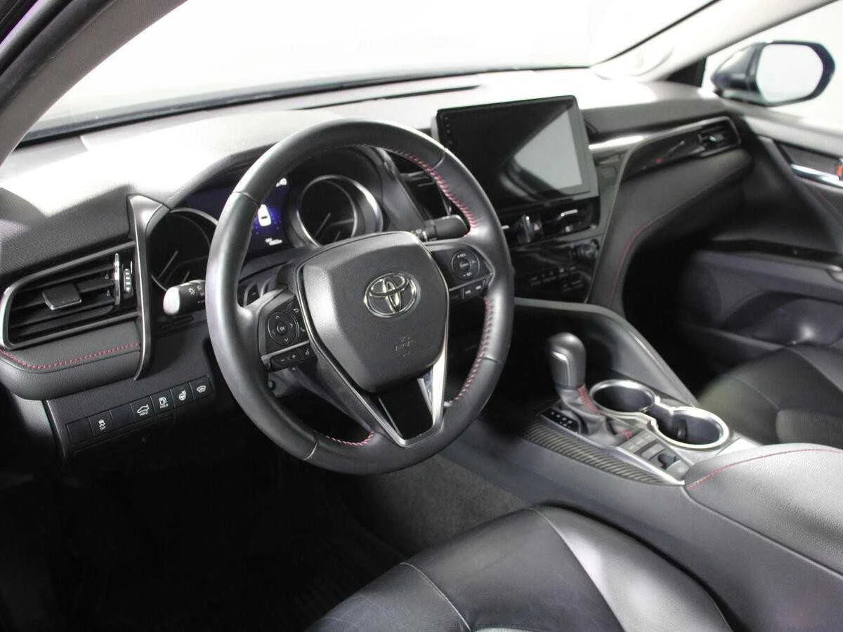 TOYOTA CAMRY, Черный, 2021, Автоматическая, 249 л.с., цена от 2 816 000 руб.