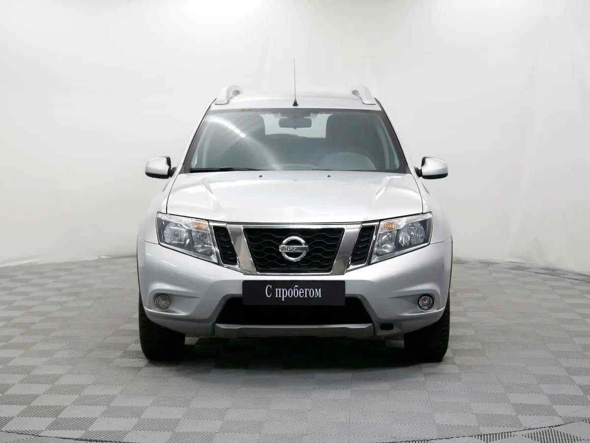 Nissan Terrano, Серебряный, 2017, Автоматическая, 143 л.с., цена от 819 000 руб.