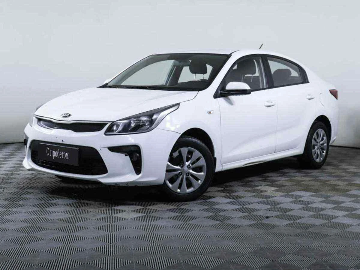 KIA Rio, Белый, 2018, Механическая, 123 л.с., цена от 700 000 руб.