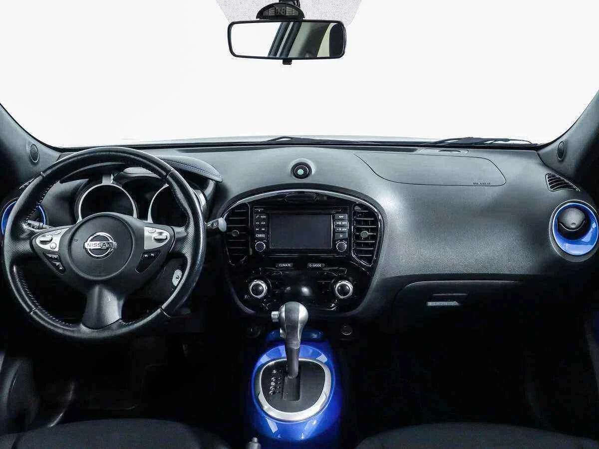 Nissan Juke, Серебряный, 2015, Вариатор, 117 л.с., цена от 970 000 руб.