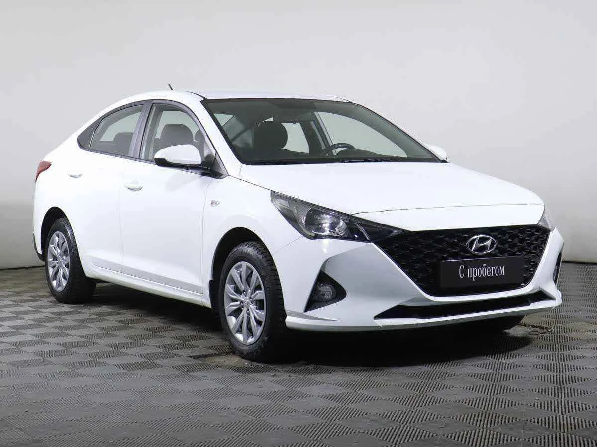 Hyundai Solaris, Белый, 2020, Автоматическая, 123 л.с., цена от 815 000 руб.