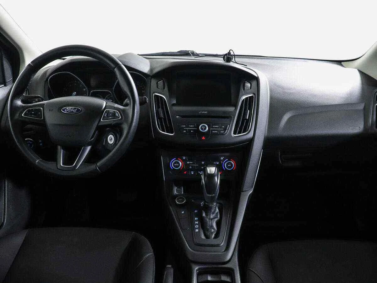 Ford Focus, Серый, 2019, Робот, 125 л.с., цена от 972 000 руб.
