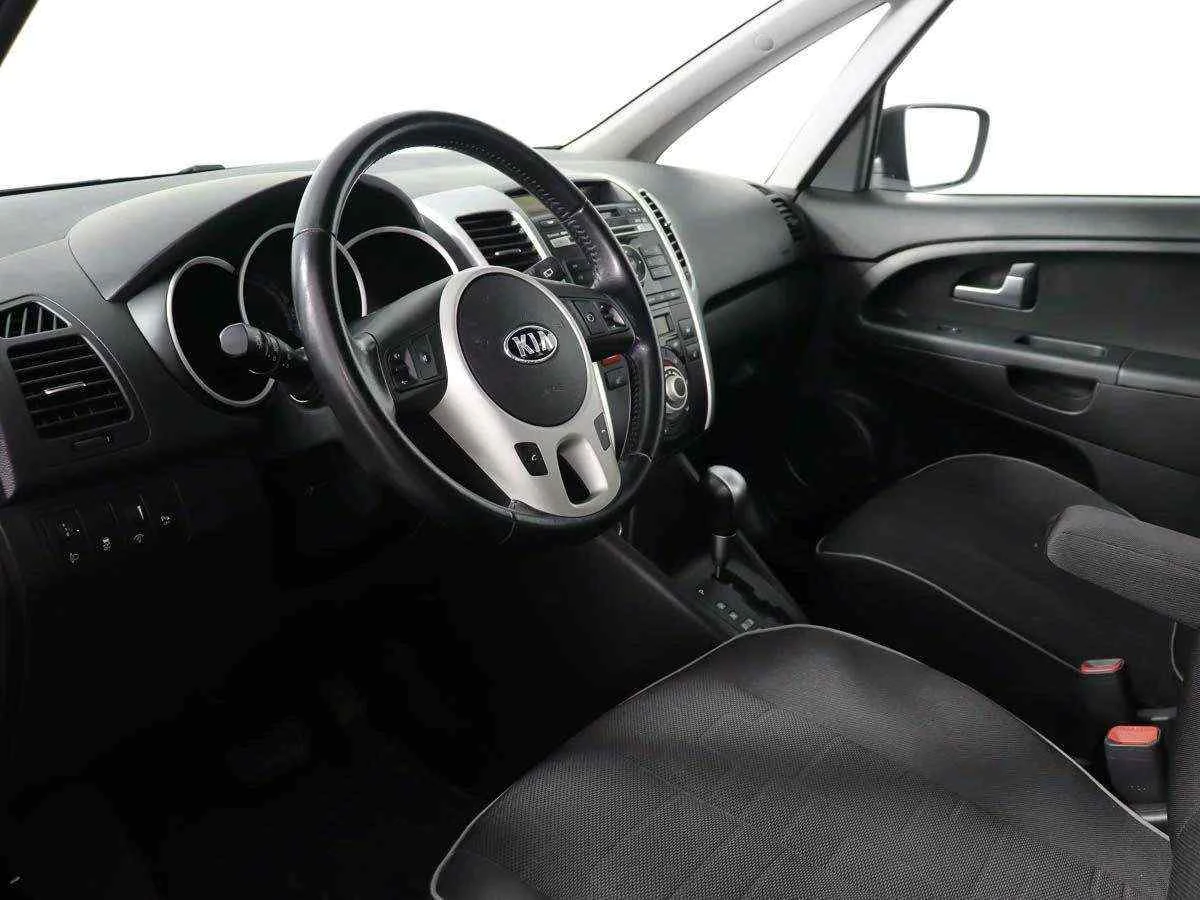 KIA Venga, Серый, 2014, Автоматическая, 125 л.с., цена от 555 000 руб.