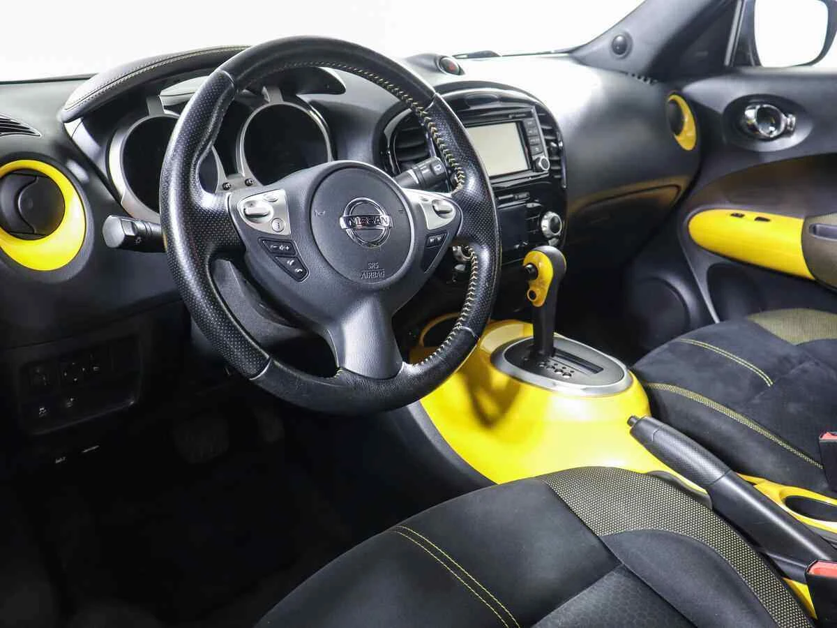 Nissan Juke, Черный, 2015, Вариатор, 117 л.с., цена от 695 000 руб.