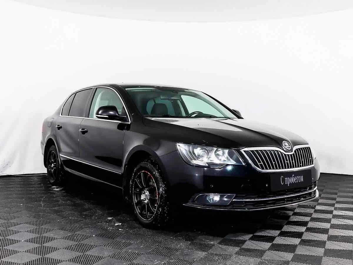 SKODA SUPERB, Черный, 2013, Робот, 140 л.с., цена от 880 000 руб.