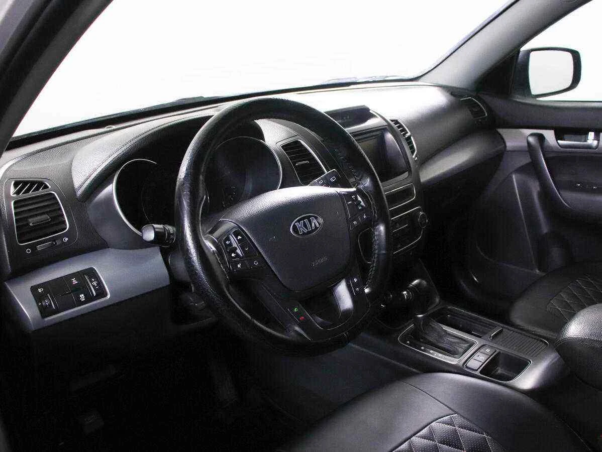 KIA Sorento, Серебряный, 2015, Автоматическая, 175 л.с., цена от 922 000 руб.