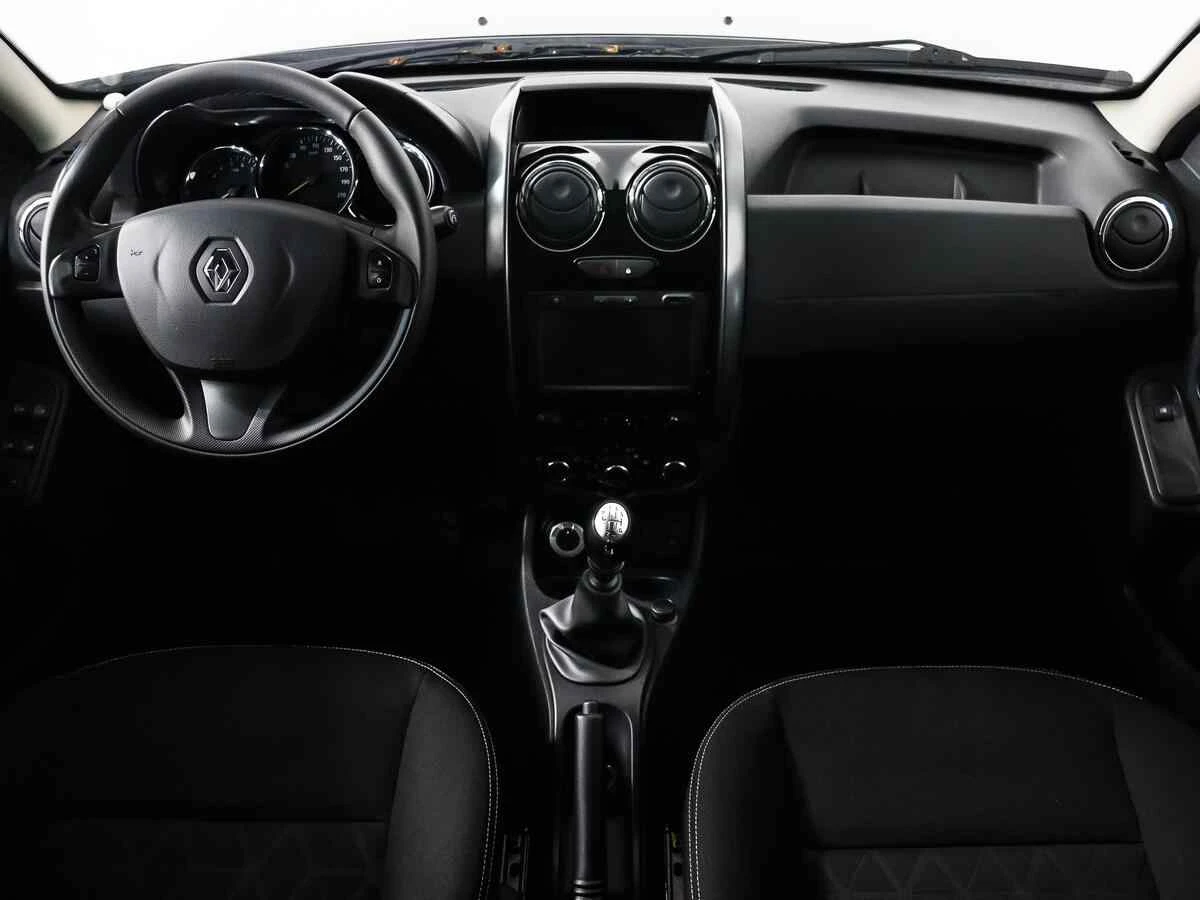Renault Duster, Зеленый, 2016, Механическая, 109 л.с., цена от 862 000 руб.