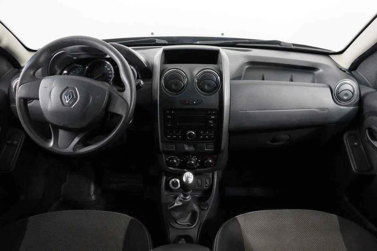 Renault Duster, Черный, 2016, Механическая, 143 л.с., цена от 1 088 000 руб.