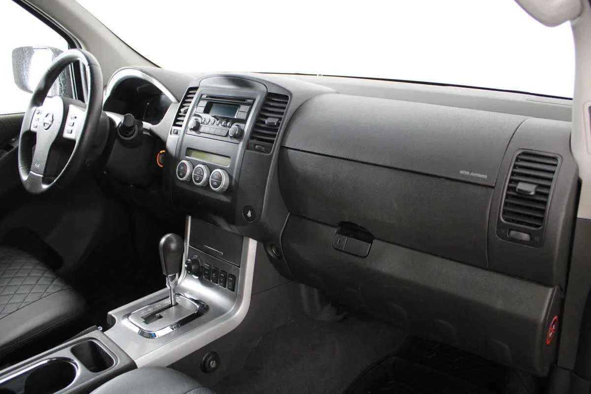 Nissan Pathfinder, Серебряный, 2013, Автоматическая, 190 л.с., цена от 1 303 000 руб.