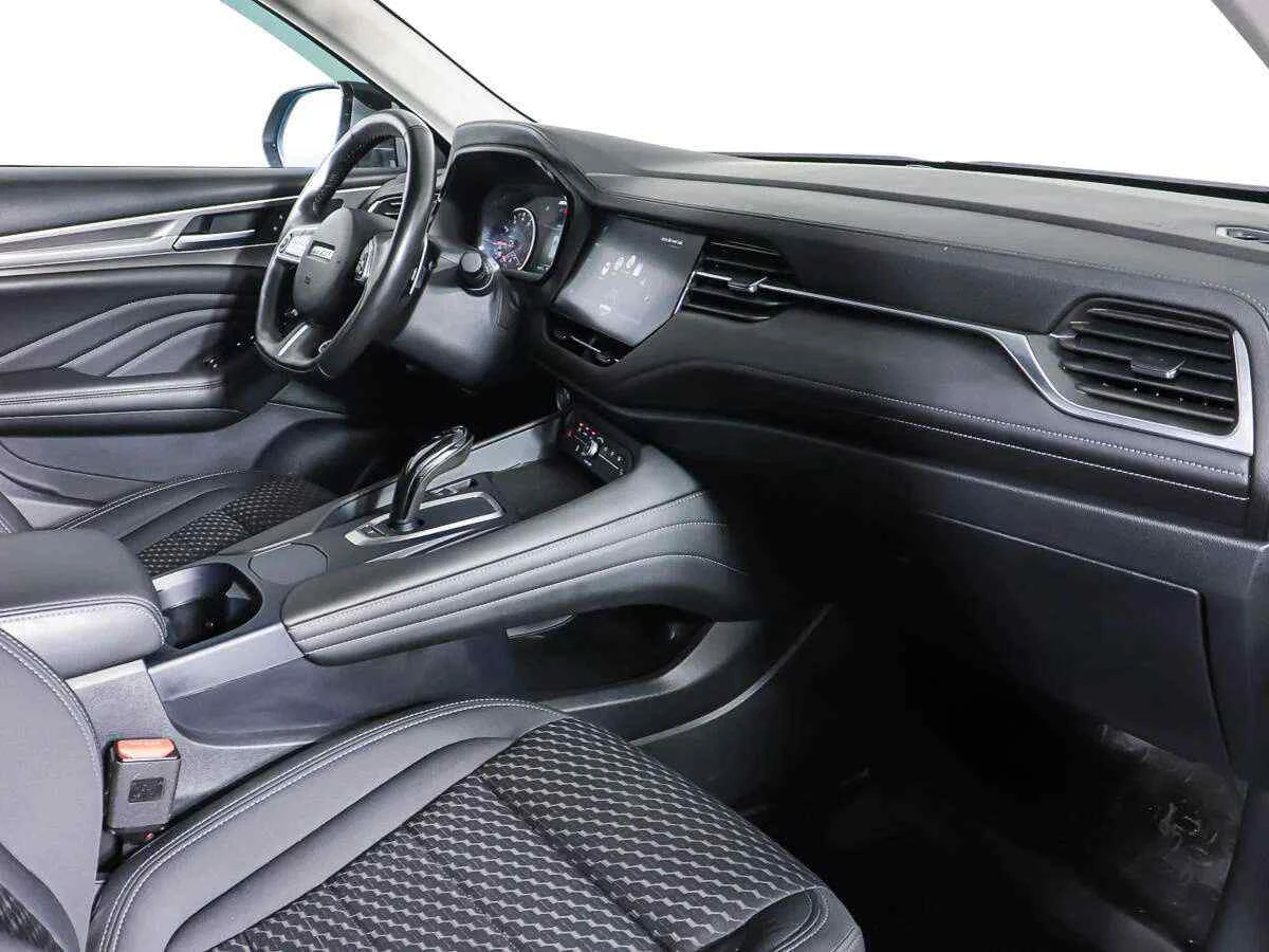 Haval F7, Серый, 2019, Робот, 150 л.с., цена от 1 376 000 руб.