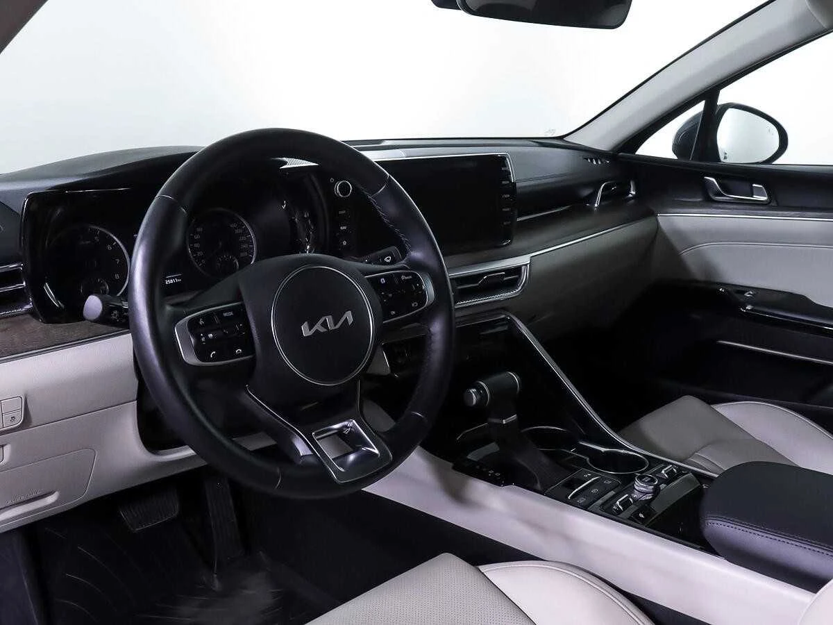 KIA K5, Серый, 2022, Автоматическая, 150 л.с., цена от 2 248 000 руб.