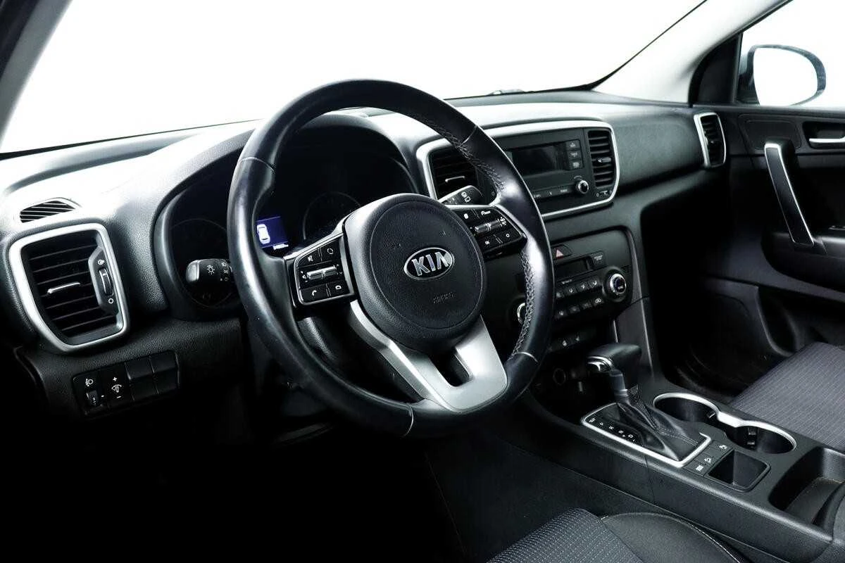 KIA SPORTAGE, Серебряный, 2020, Автоматическая, 150 л.с., цена от 1 440 000 руб.