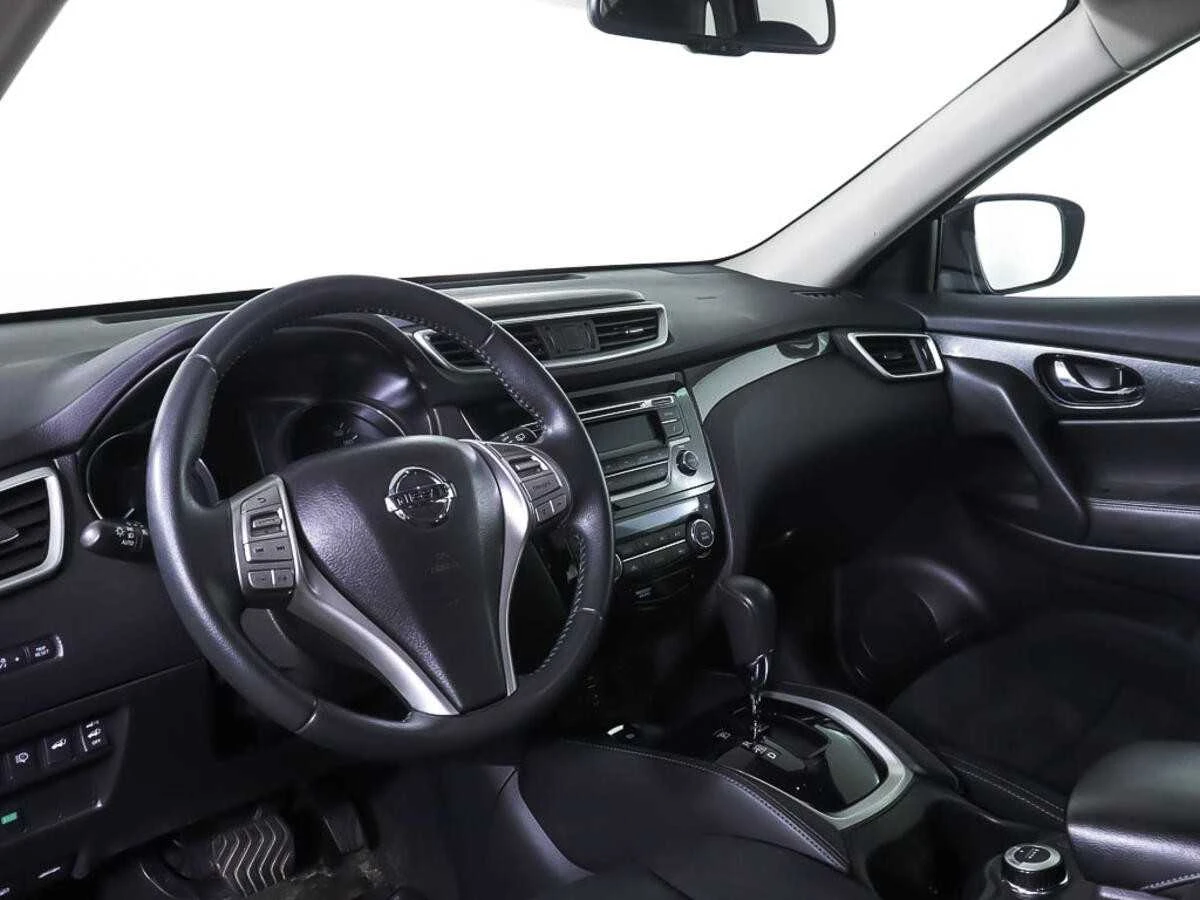NISSAN X-TRAIL, Черный, 2016, Вариатор, 144 л.с., цена от 1 176 000 руб.