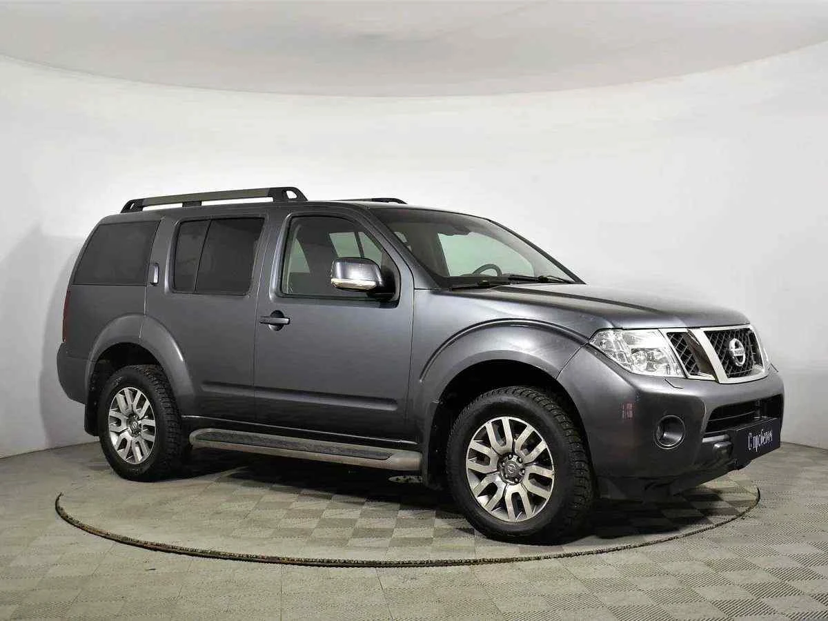 Nissan Pathfinder, Серый, 2010, Автоматическая, 190 л.с., цена от 884 000 руб.