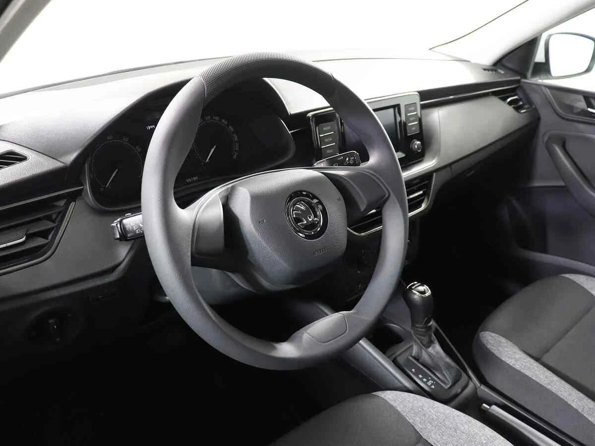 Skoda Rapid, Белый, 2021, Автоматическая, 110 л.с., цена от 1 195 000 руб.