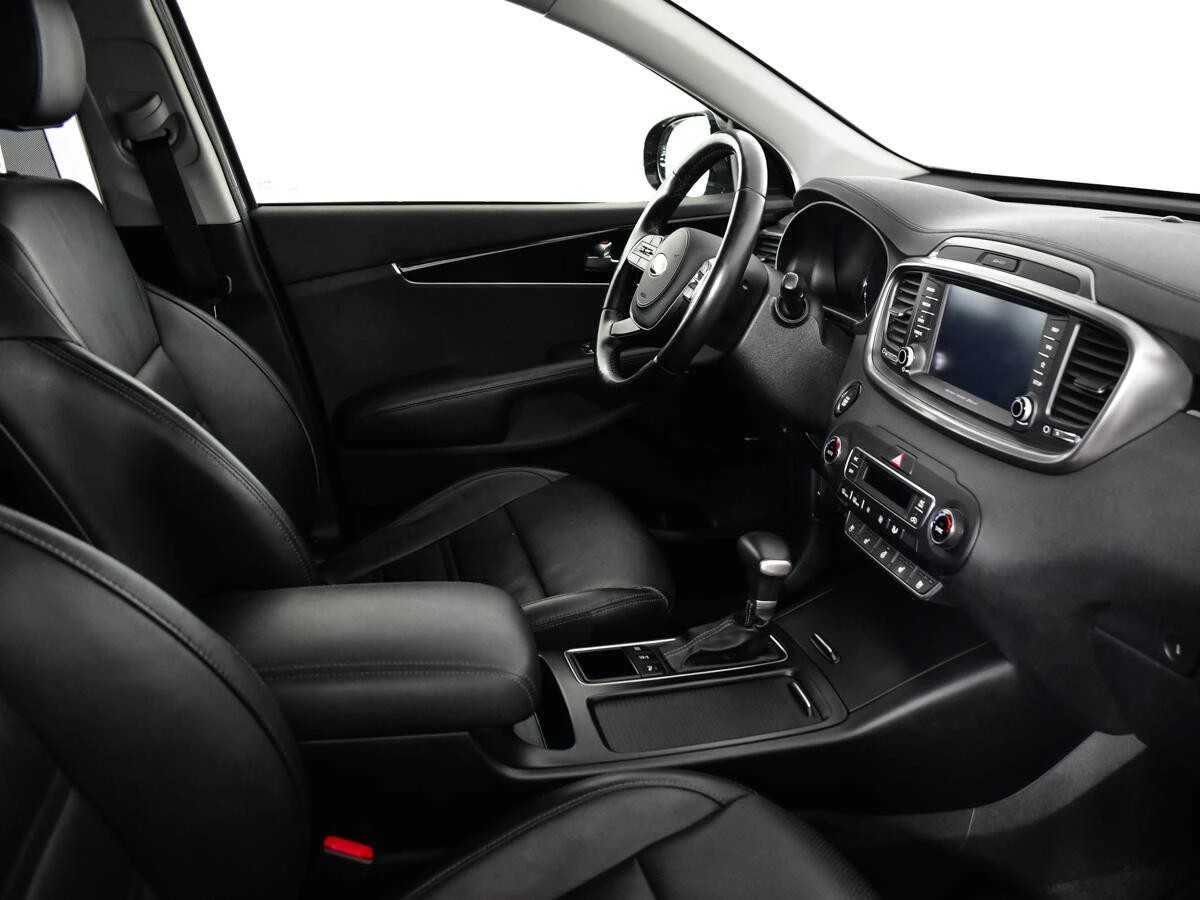 KIA SORENTO, Серый, 2018, Автоматическая, 200 л.с., цена от 1 672 000 руб.