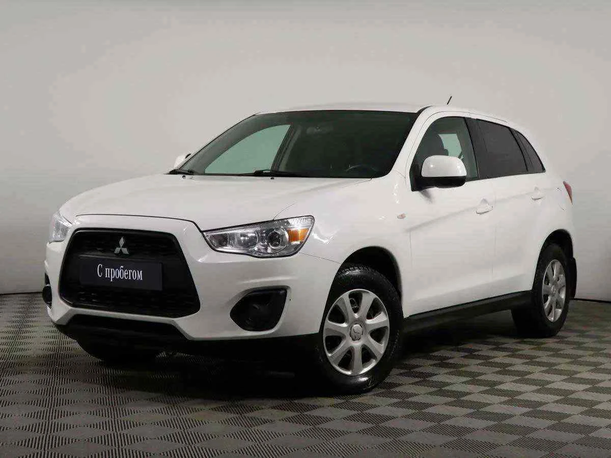 Mitsubishi ASX, Белый, 2014, Вариатор, 140 л.с., цена от 705 000 руб.