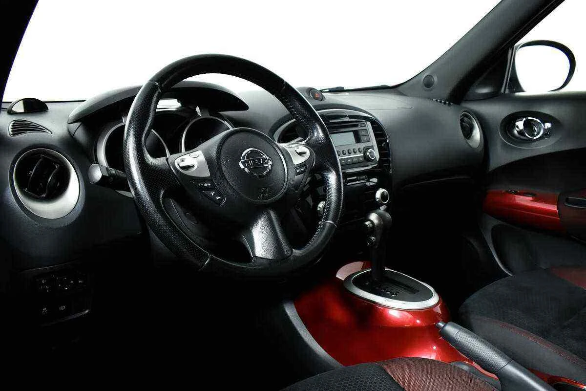 Nissan Juke, Красный, 2012, Вариатор, 190 л.с., цена от 478 000 руб.