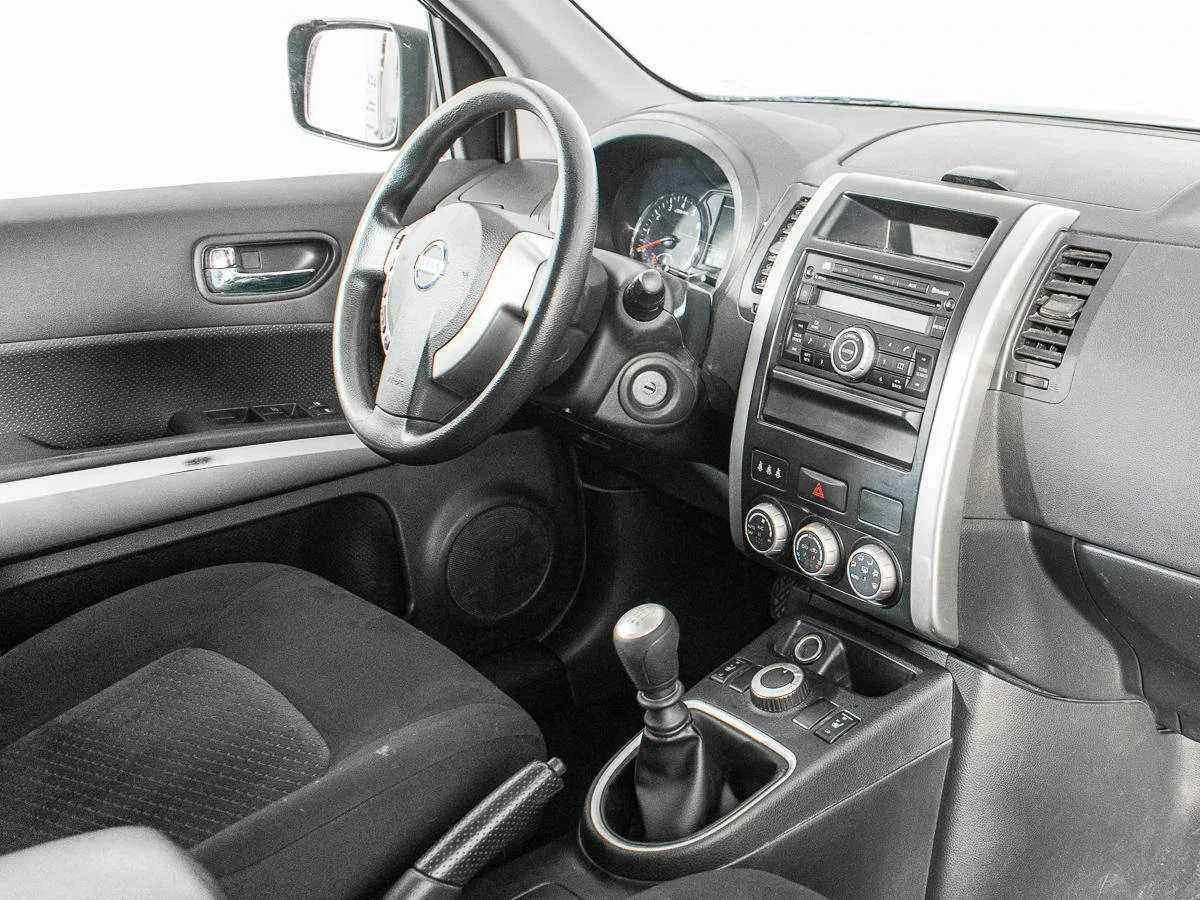 Nissan X-Trail, Фиолетовый, 2011, Механическая, 141 л.с., цена от 825 700 руб.
