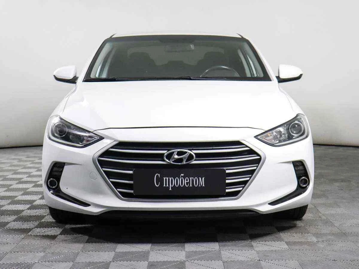 Hyundai Elantra, Белый, 2018, Автоматическая, 128 л.с., цена от 931 000 руб.