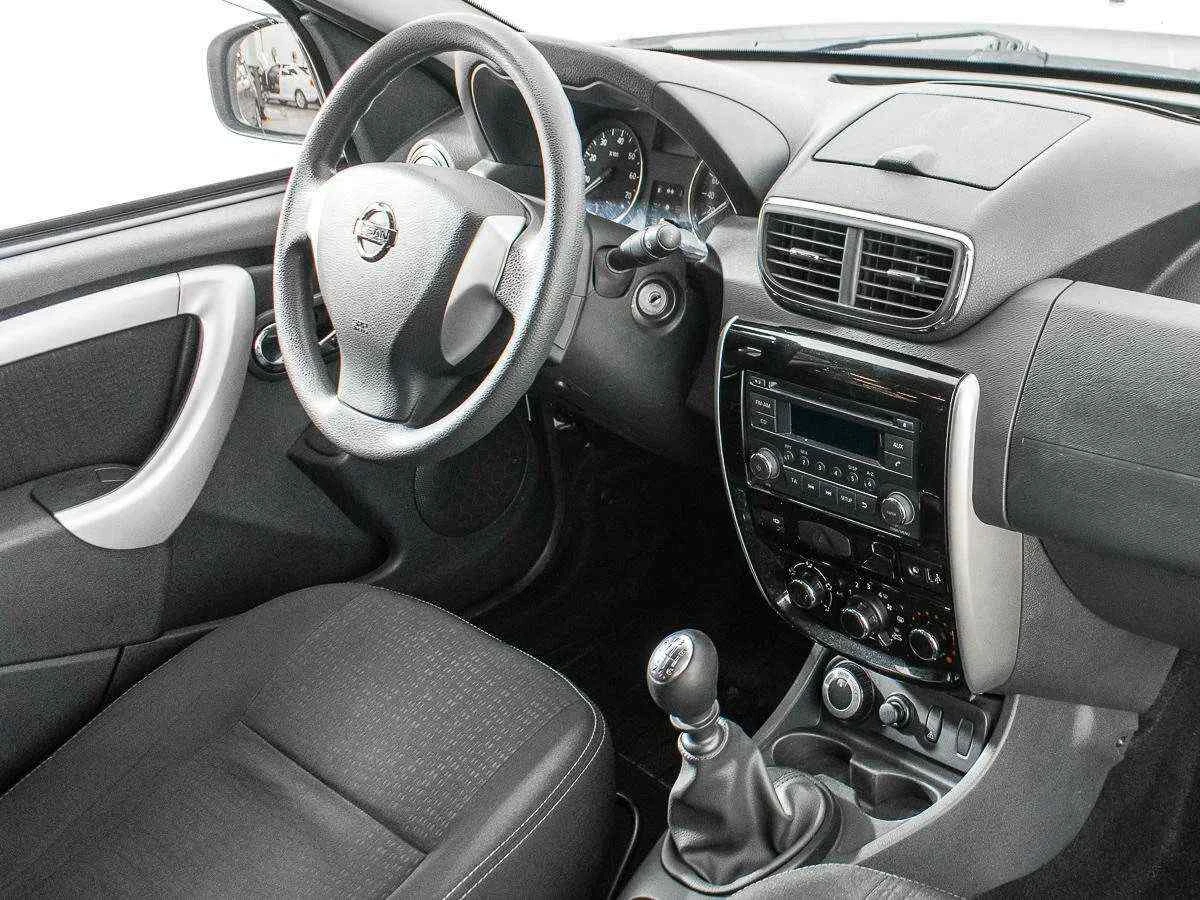 Nissan Terrano, Белый, 2015, Механическая, 135 л.с., цена от 676 000 руб.