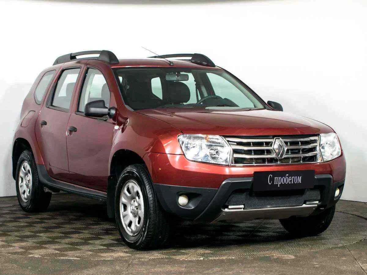 Renault Duster, Красный, 2014, Механическая, 102 л.с., цена от 560 000 руб.