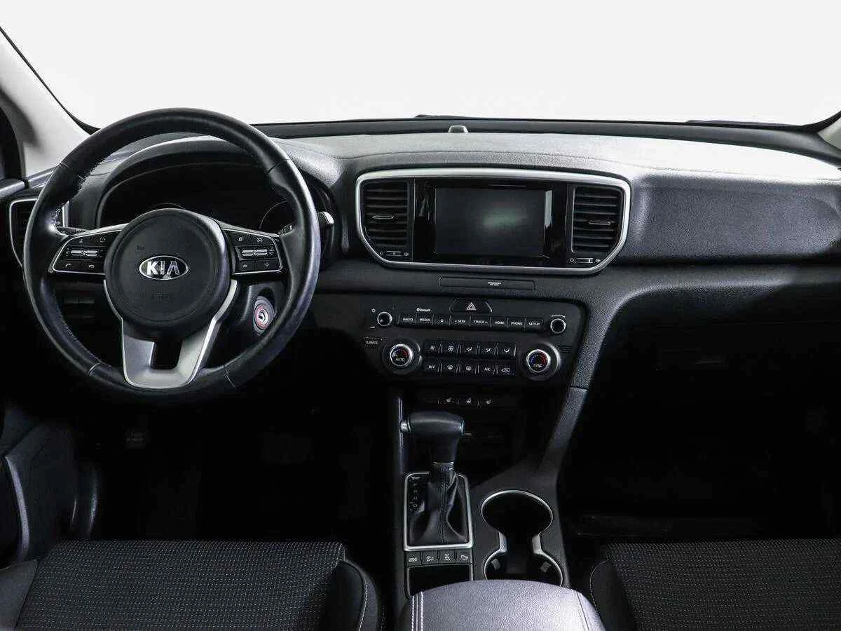 KIA Sportage, Белый, 2018, Автоматическая, 150 л.с., цена от 1 783 800 руб.