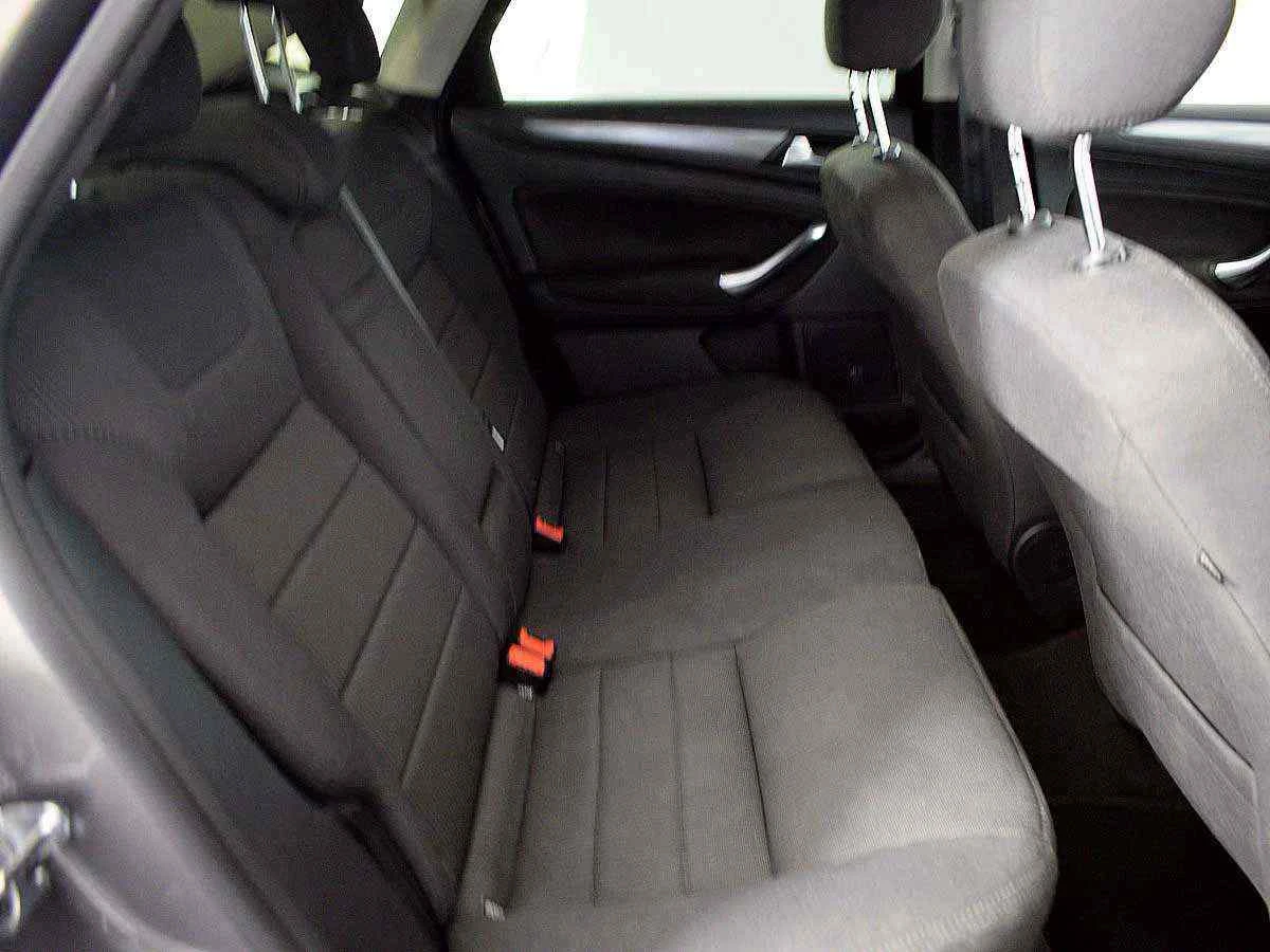 Ford Mondeo, Коричневый, 2013, Робот, 140 л.с., цена от 617 000 руб.