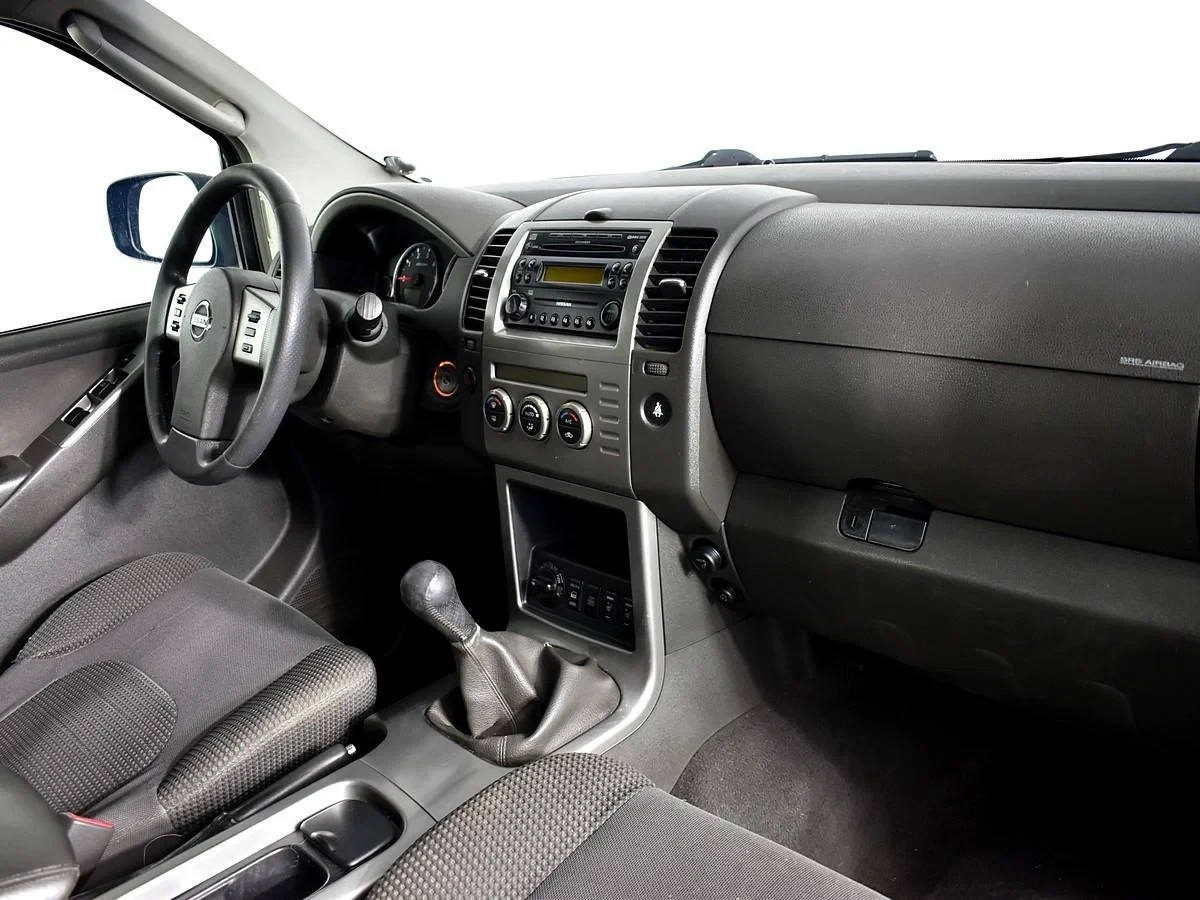 Nissan Pathfinder, Серый, 2006, Механическая, 174 л.с., цена от 446 000 руб.