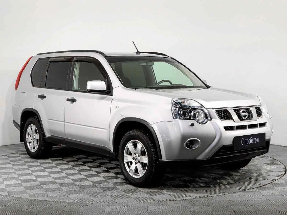 NISSAN X-TRAIL, Серебряный, 2012, Вариатор, 141 л.с., цена от 880 000 руб.