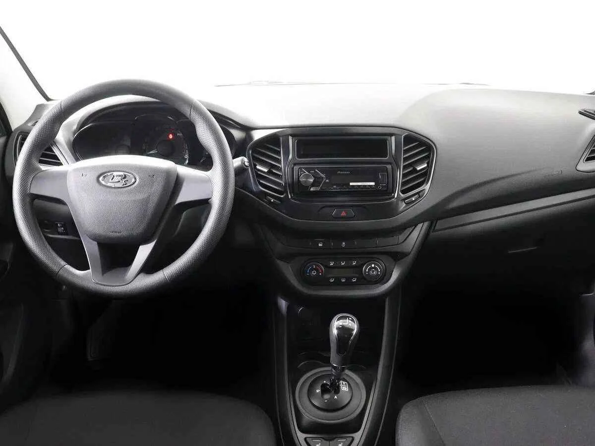 LADA Vesta, Серый, 2019, Робот, 106 л.с., цена от 441 000 руб.
