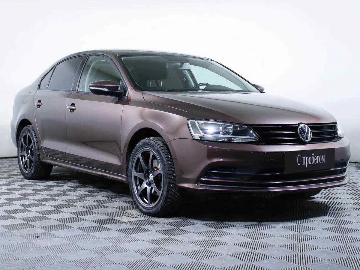 Volkswagen Jetta, Коричневый, 2016, Механическая, 125 л.с., цена от 950 000 руб.